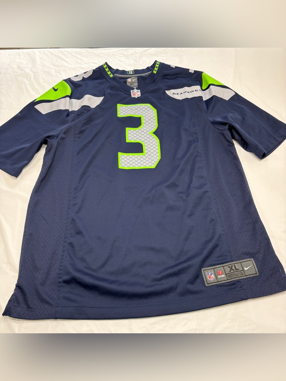 Nike NFL Seattle Seahawks Russell Wilson #3 Jersey Men’s XL